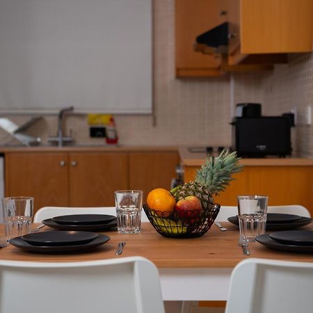 Path Latchi Beachfront Apartments المظهر الخارجي الصورة