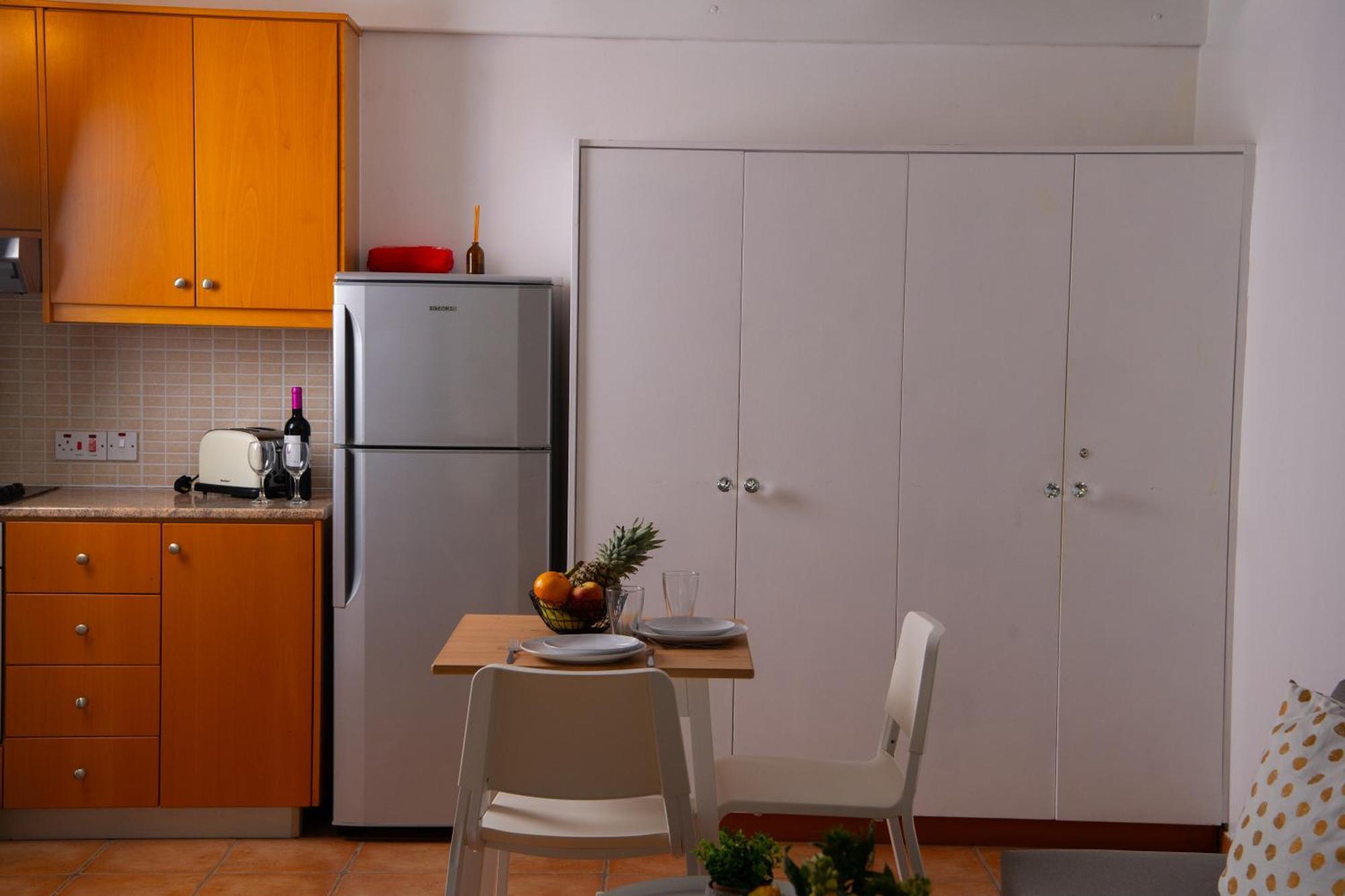 Path Latchi Beachfront Apartments المظهر الخارجي الصورة