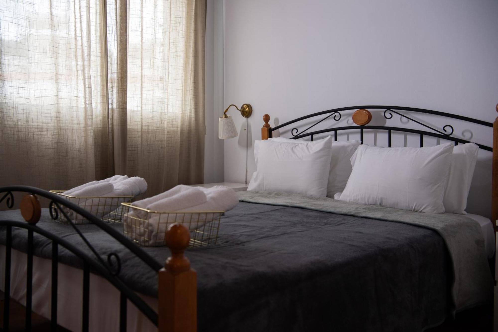 Path Latchi Beachfront Apartments المظهر الخارجي الصورة