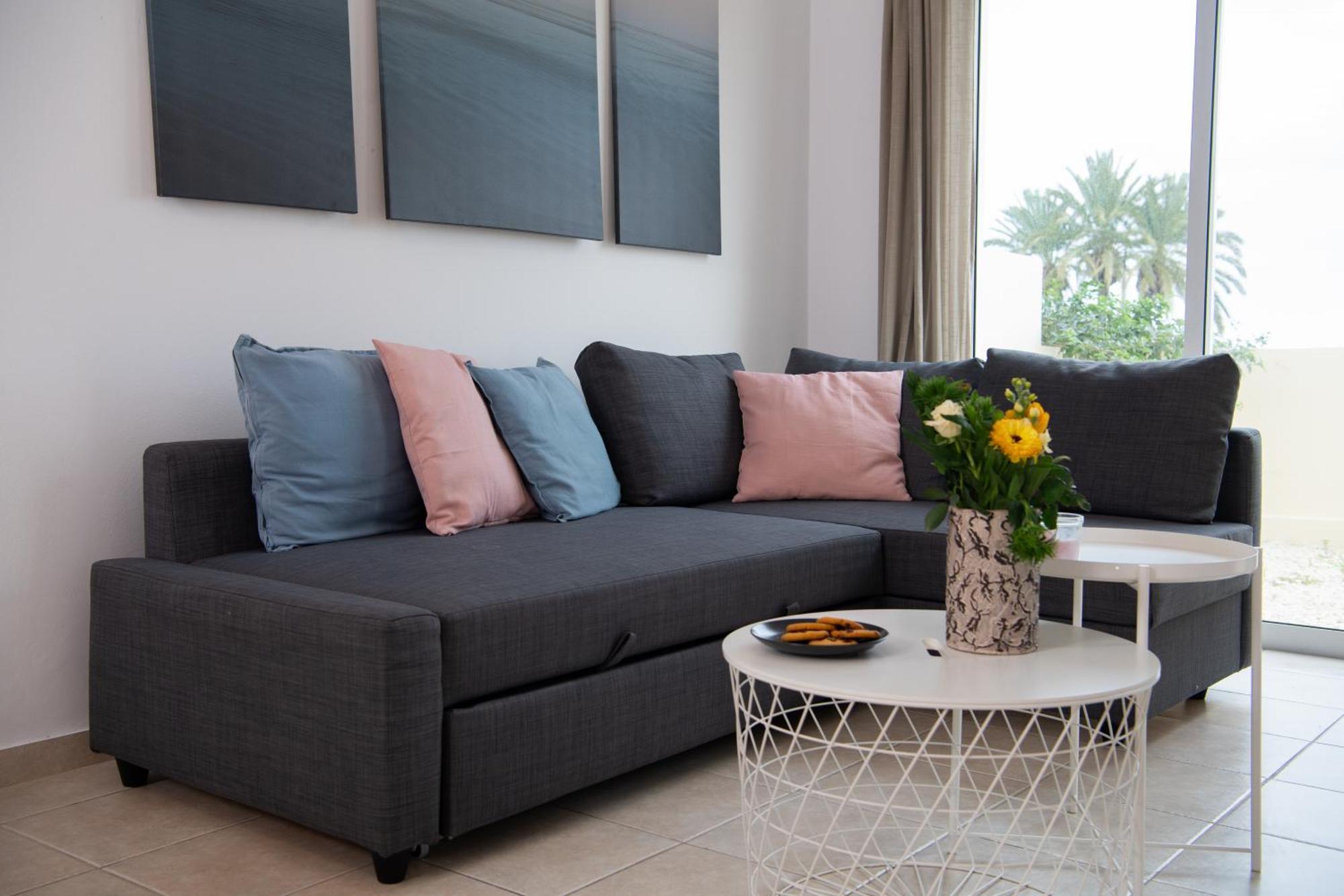 Path Latchi Beachfront Apartments المظهر الخارجي الصورة