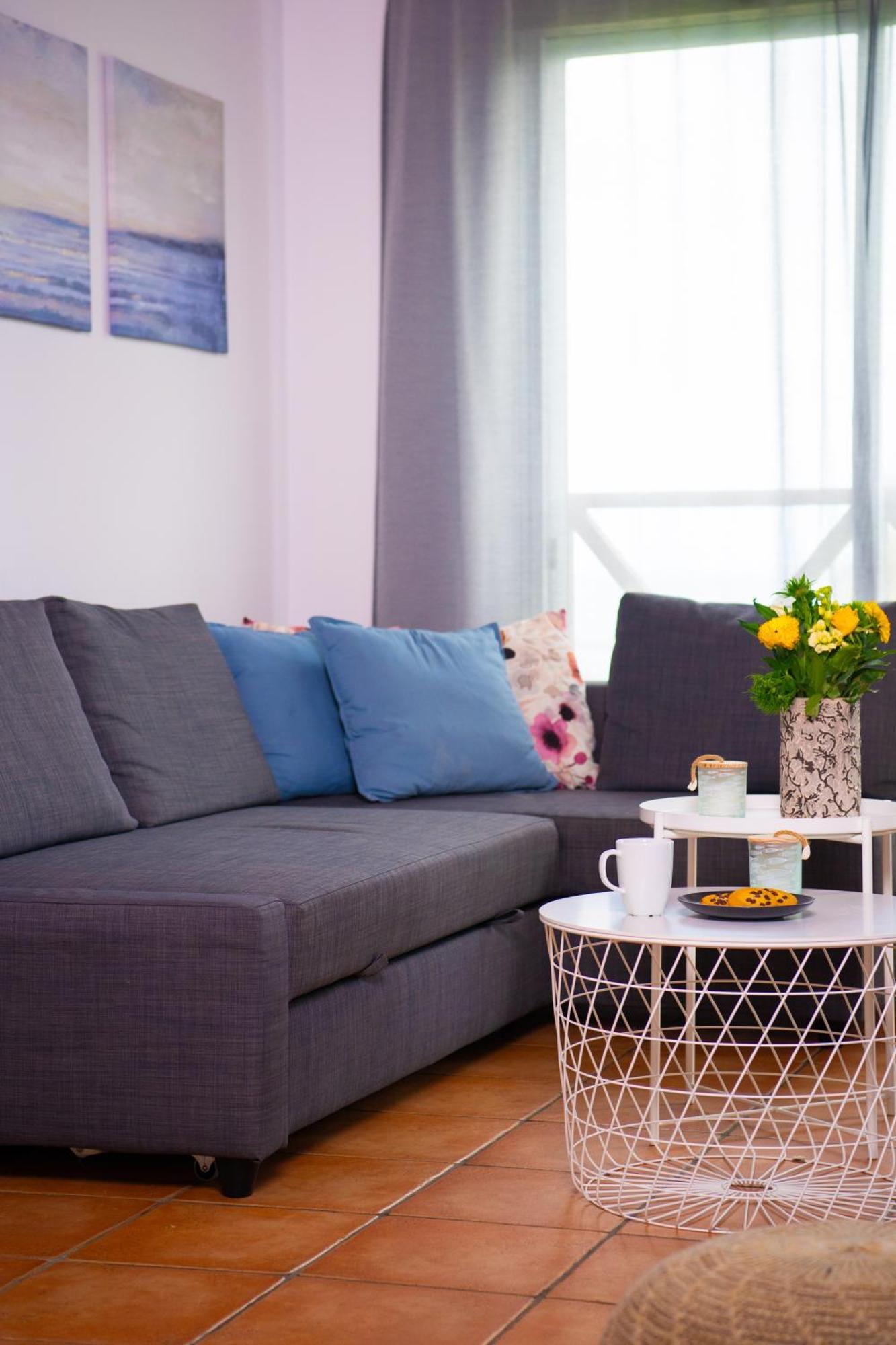Path Latchi Beachfront Apartments المظهر الخارجي الصورة